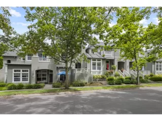 Photo #1: 751830300 Listing