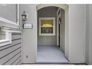 Photo #4: 751830300 Listing