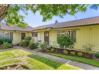 Photo #1: 752208978 Listing 