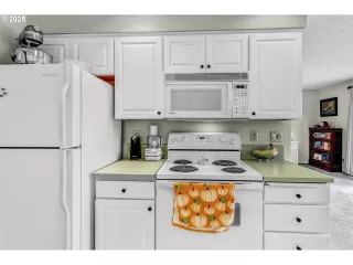 RIVERCLIFF ESTATES Condos for Sale Browse active condo listings in RIVERCLIFF ESTATES