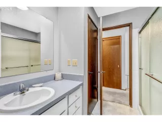 Photo #5: 752269517 Listing 