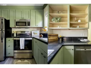 Photo #4: 752502664 Listing 