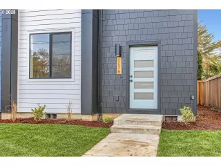 Photo #1: 753393097 Listing 