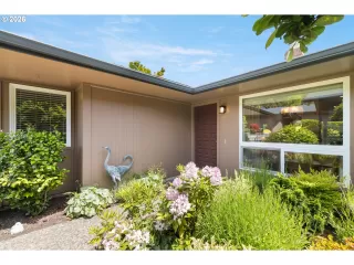 Photo #1: 753488313 Listing