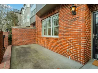 Photo #2: 754369019 Listing 