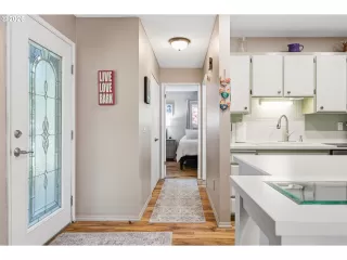 Photo #4: 754724168 Listing