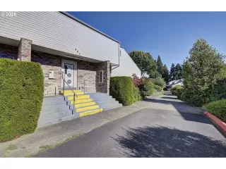 Click for more information on MLS # 754960845 : 405 NE 85TH ST H More Details about MLS # 754960845 : 405 NE 85TH ST H