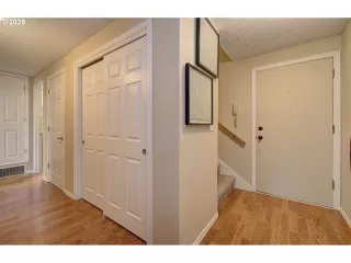 Photo #6: 754960845 Listing