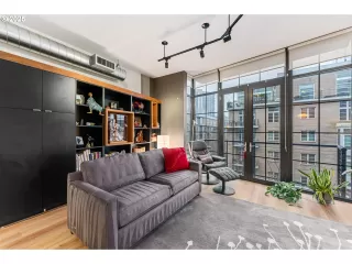 Photo #1: 755052762 Listing