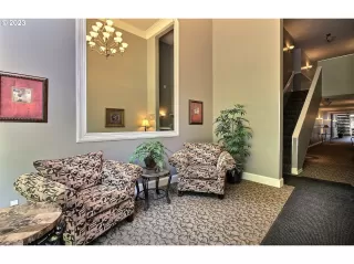 Photo #2: 755879650 Listing