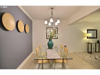 Photo #6: 755879650 Listing