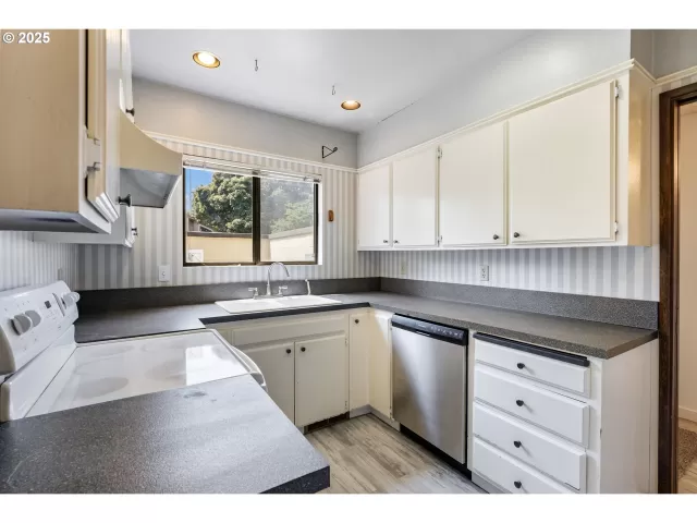 MLS: 756513889 Condo For Sale