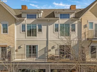 Photo #4: 756602442 Listing