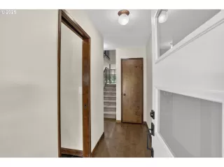 Photo #2: 756658601 Listing