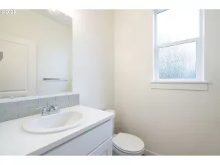 Photo #5: 756708304 Listing 