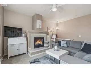 Photo #3: 757210445 Listing 