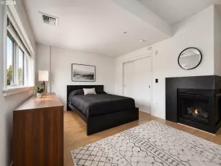 Photo #2: 757339209 Listing 