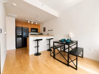 Photo #3: 757339209 Listing 