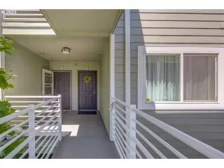 Photo #1: 758017602 Listing