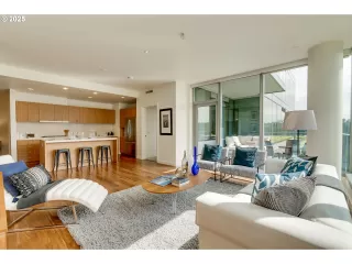 Photo #6: 759159125 Listing 
