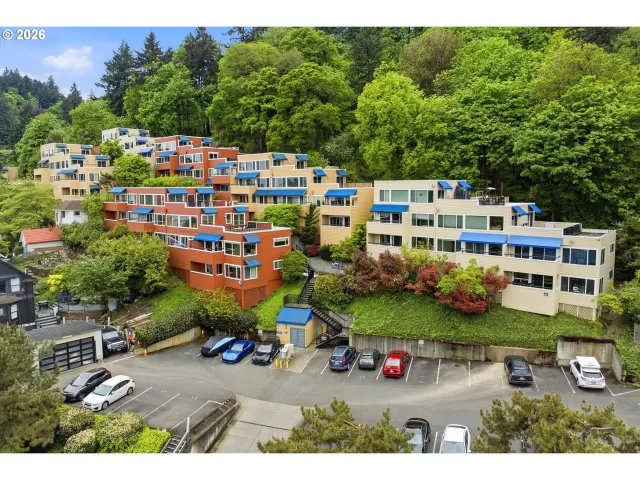 MLS: 759781667 Condo For Sale