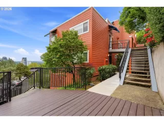 Photo #2: 759781667 Listing 