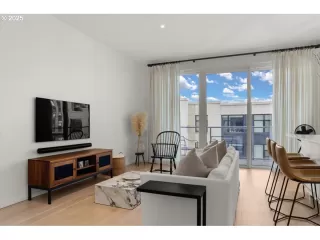 Photo #2: 760780166 Listing 