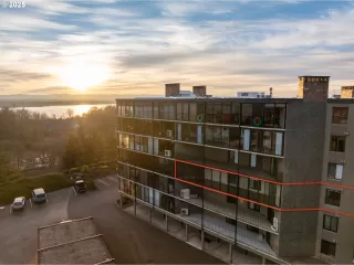 Photo #2: 760994505 Listing