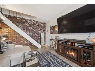 Photo #3: 761079697 Listing 