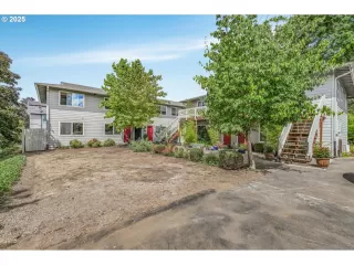 Photo #1: 762122433 Listing