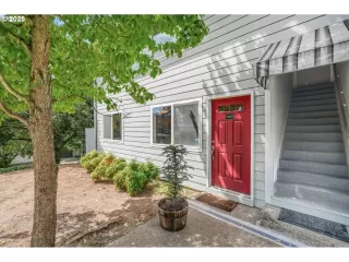 Photo #3: 762122433 Listing