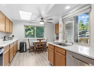 Photo #2: 762759451 Listing