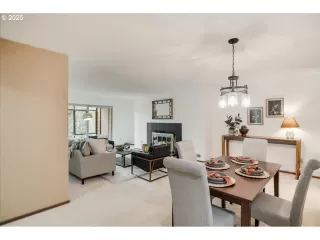 Photo #4: 762866195 Listing 