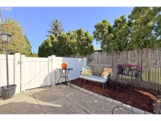 Photo #3: 764133439 Listing