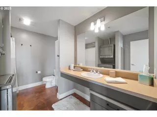 Photo #6: 764145863 Listing 