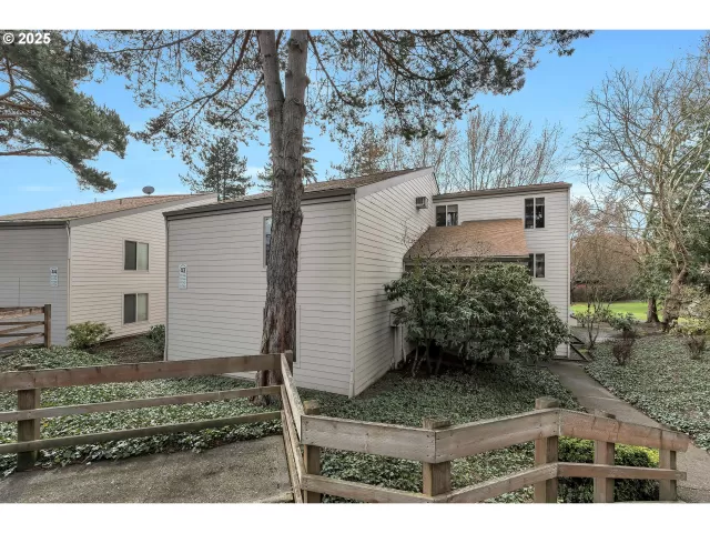 MLS: 764694051 Condo For Sale