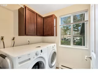 Photo #3: 764694051 Listing