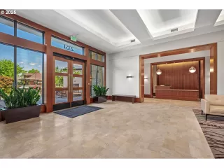 Photo #3: 764877019 Listing 