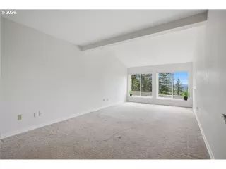 Photo #5: 764974322 Listing 