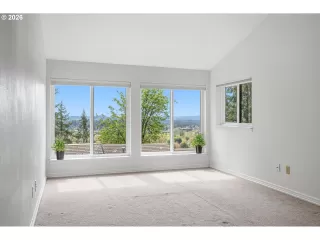 Photo #6: 764974322 Listing 