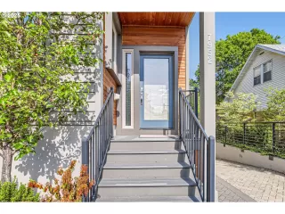 Photo #3: 765071384 Listing 