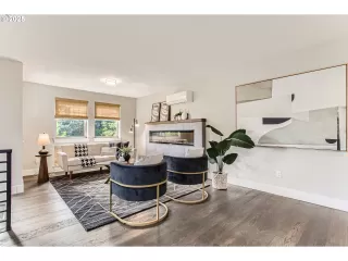 Photo #4: 765071384 Listing 