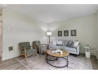 Photo #5: 766215822 Listing 