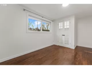 Photo #6: 766694506 Listing 