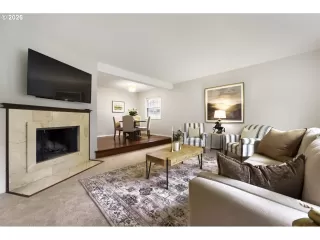 Photo #5: 767056575 Listing 