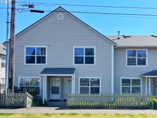 Click for more information on MLS # 767174403 : 14134 E BURNSIDE ST 5 More Details about MLS # 767174403 : 14134 E BURNSIDE ST 5