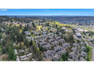 Photo #1: 767194667 Listing