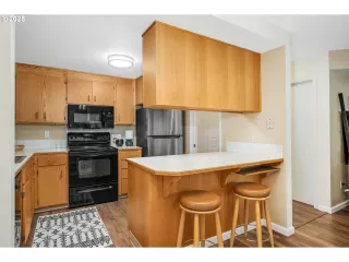 Photo #1: 767780064 Listing