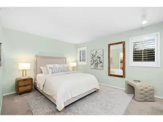 Photo #6: 767780064 Listing