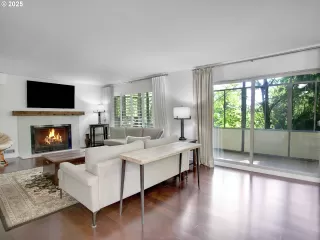 Photo #1: 767863193 Listing